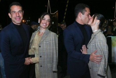 Isis Valverde e Marcos Buaiz trocam beijos na abertura do Festival de Gramado