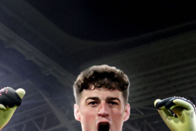 Real Madrid anuncia contratação de Kepa, do Chelsea