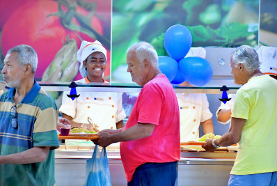 Restaurante do Povo de Belford Roxo abre no domingo com cardápio especial no Dia dos Pais