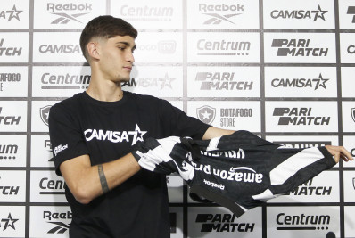 Valentín Adamo tem nome publicado no BID da CBF e já pode estrear pelo Botafogo