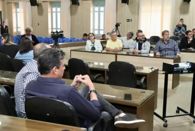 Audiência pública na Câmara Municipal busca saída para salvar livraria mais antiga do país