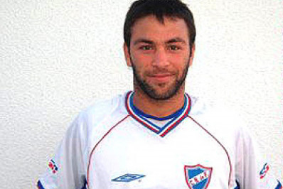 Ex-jogador do Flamengo vence programa culinário no Uruguai