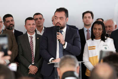 'Humildade para reconhecer erros no protocolo', diz Castro após mortes em ações policiais