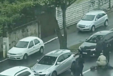 Jovem é atropelada na Rodovia Amaral Peixoto na altura do bairro Praia Campista