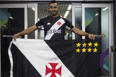 Saiba quando Payet pode estrear pelo Vasco