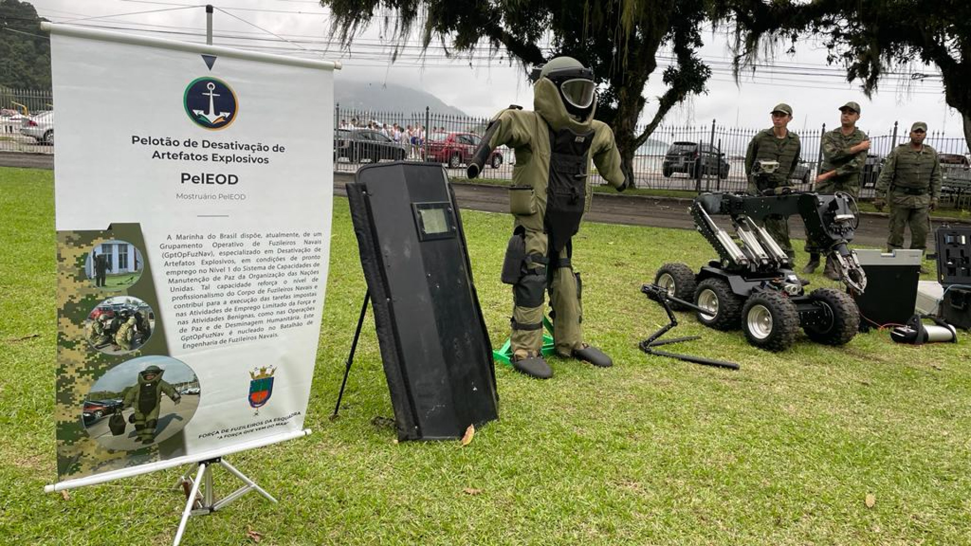 Os equipamentos foram abertos &agrave; visita&ccedil;&atilde;o  - Divulga&ccedil;&atilde;o