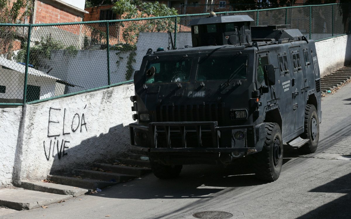No &uacute;ltimo s&aacute;bado Elo&aacute;h Passos, de 5 anos, morreu ap&oacute;s ser baleada no morro do Dend&ecirc;, Ilha do Governador