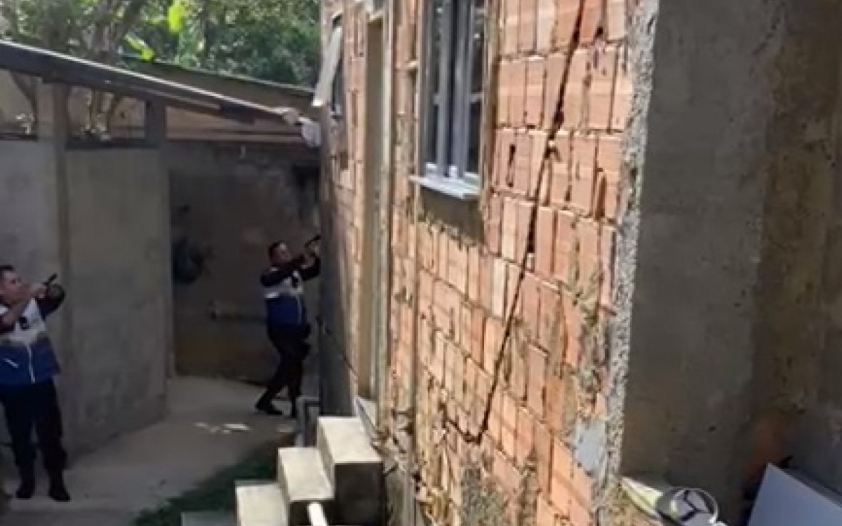 Marco Antônio de Oliveira Júnior, 29, foi encontrado em uma casa na Estrada São Jorge, no bairro Tinguazinho