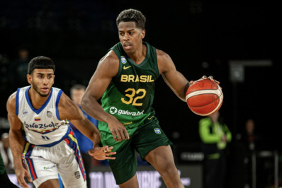 Brasil encerra torneio preparatório para a Copa do Mundo de Basquete com 100% de aproveitamento