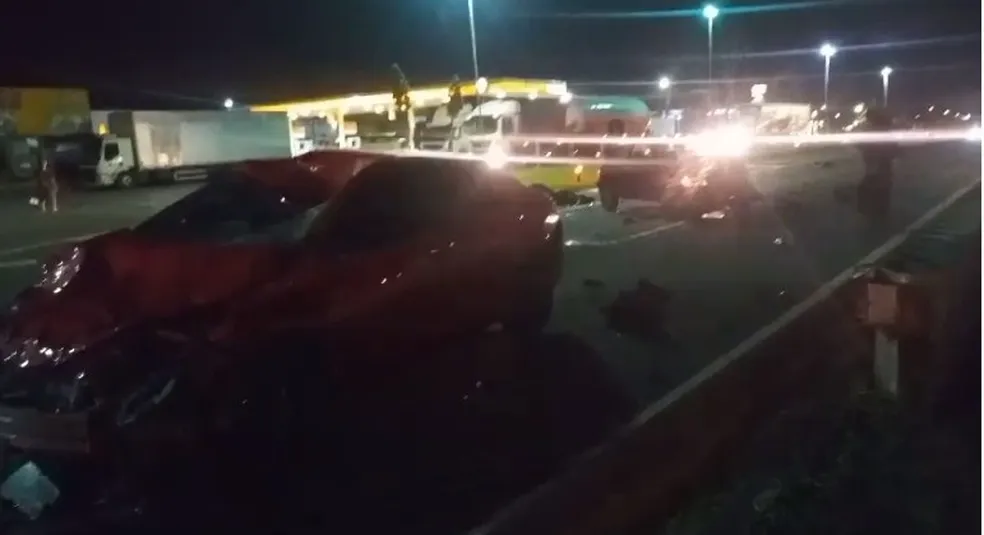 Vacas morrem atropeladas na Via Dutra, em Resende