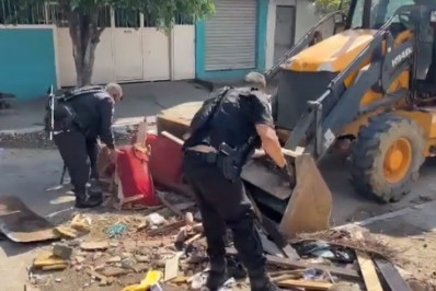 Ação da PM retira barricadas do tráfico na Chatuba