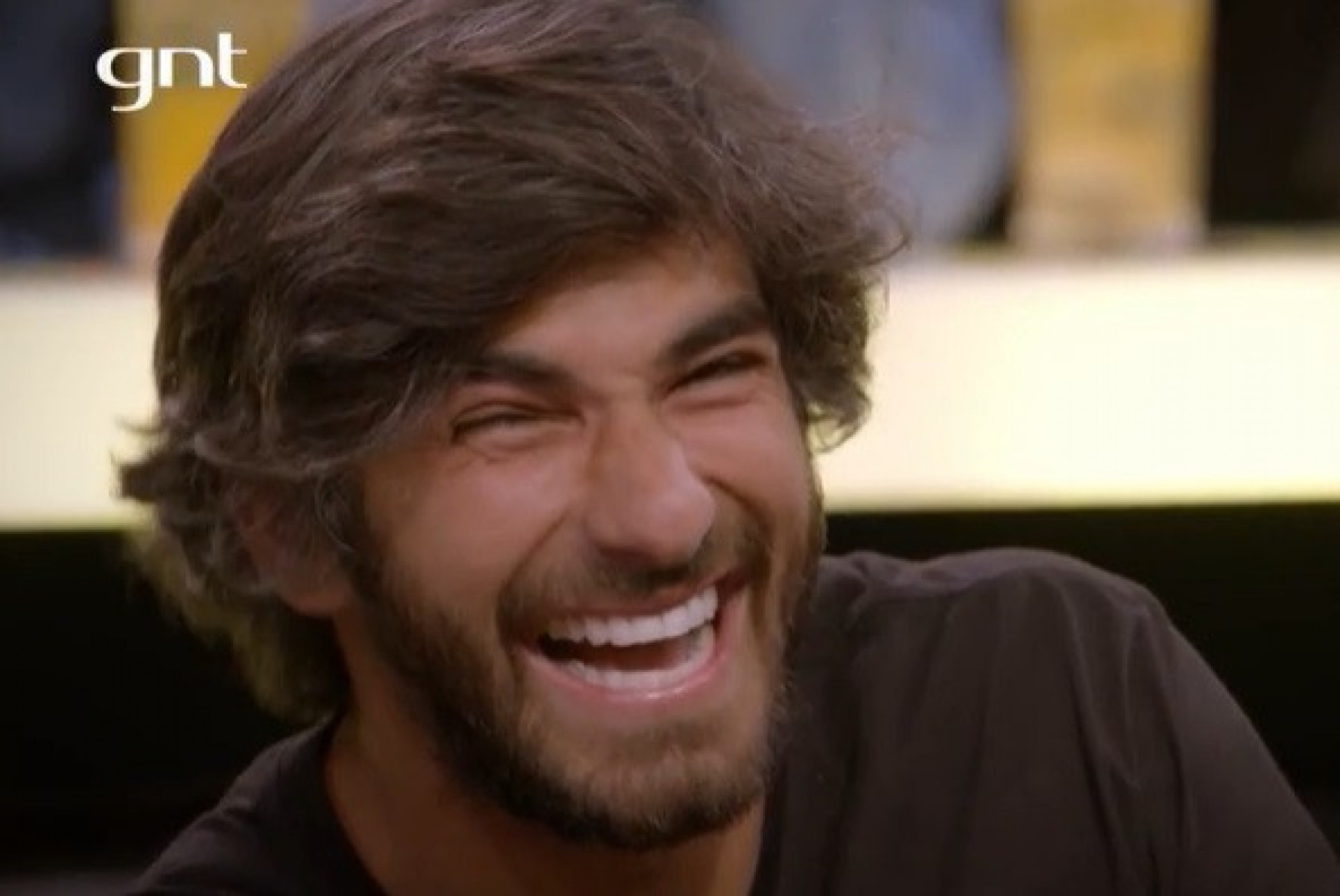 Deborah Secco fala sobre órgão genital do marido em programa de TV - Reprodução de vídeo / GNT