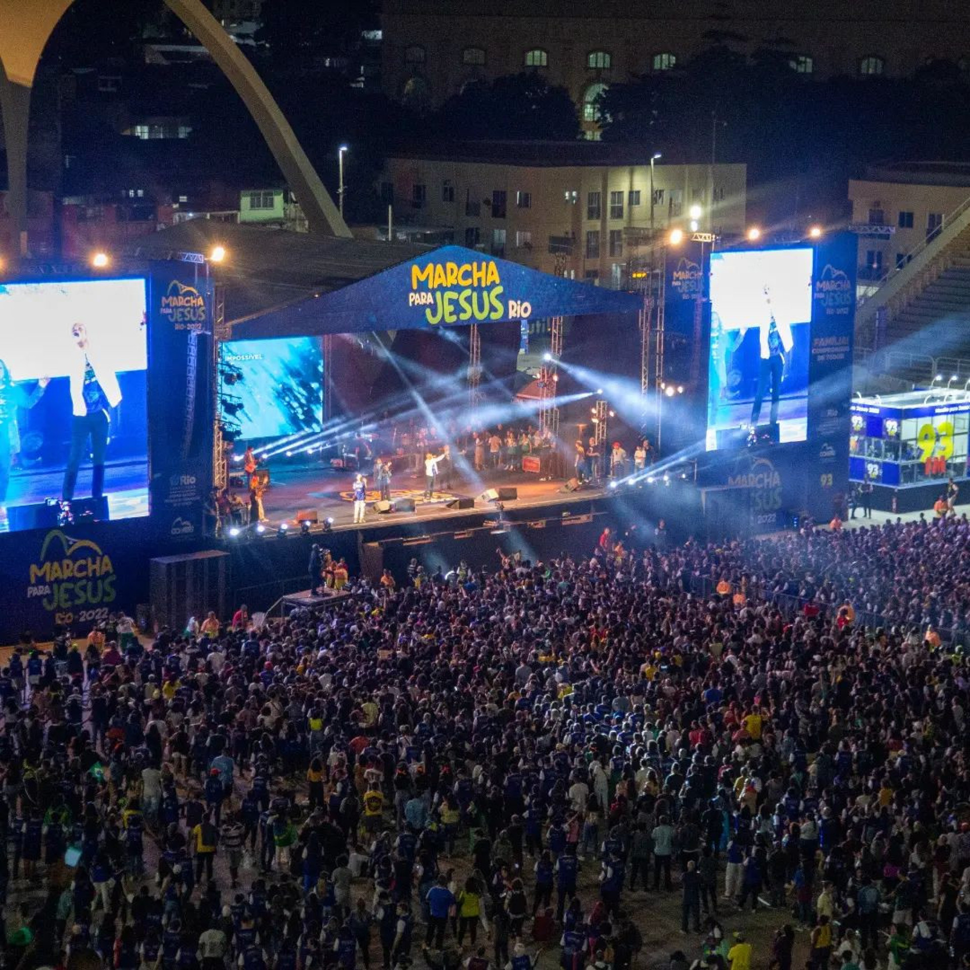 Evento deve reunir cerca de 40 mil fiéis neste sábado