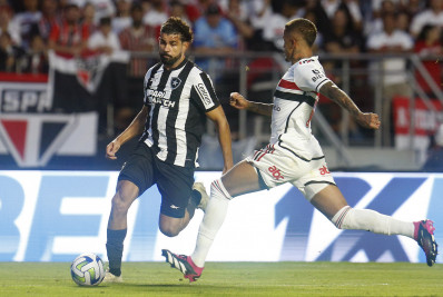 Botafogo mantém 90% de chances de conquistar o título do Brasileiro