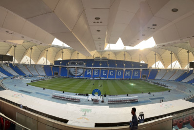 Al-Hilal projeta imagem de Neymar no céu com drones e faz mosaico para receber o craque