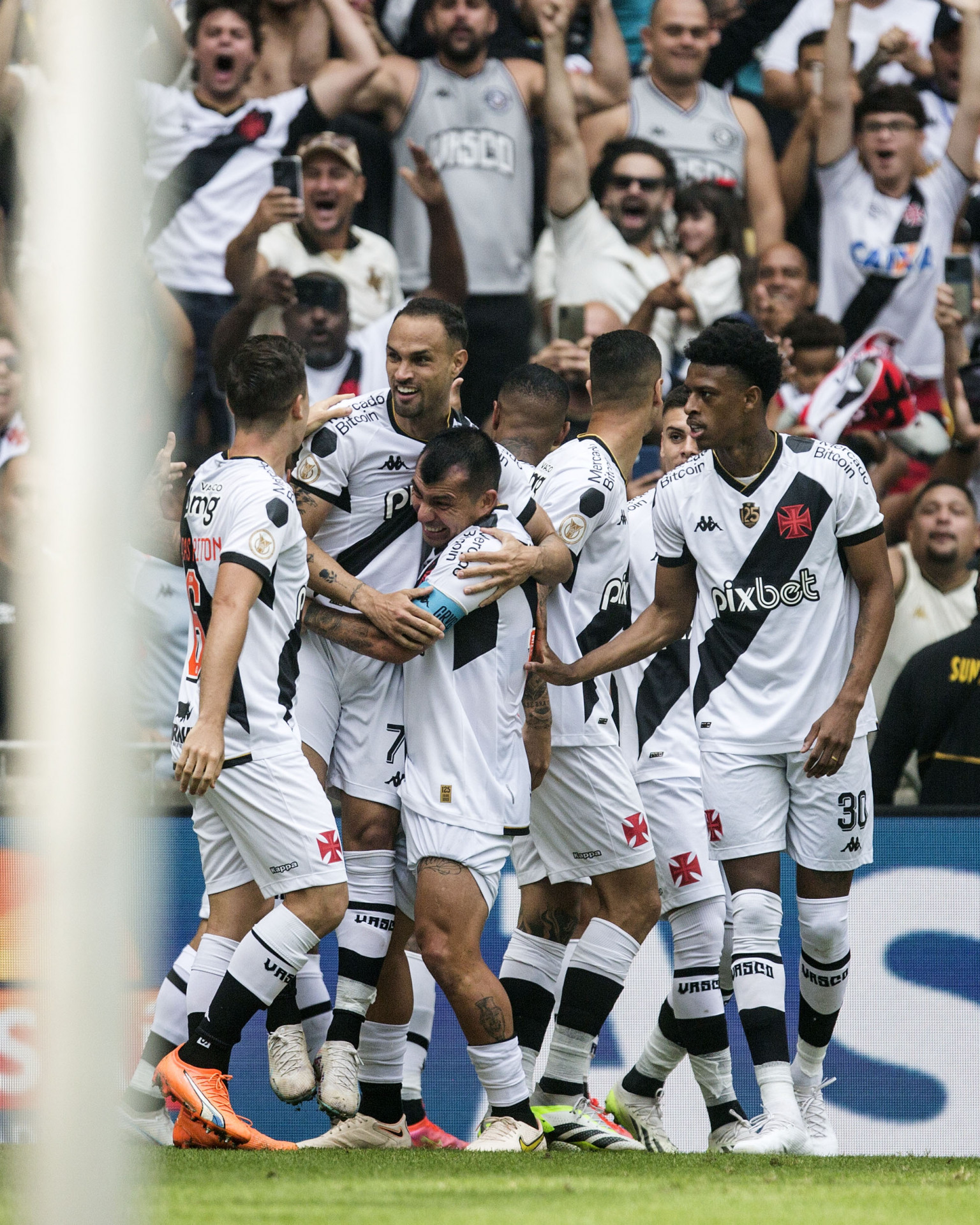 Serginho comemora gol marcado na vitória do Vasco sobre o Atlético-MG - Daniel RAMALHO/VASCO