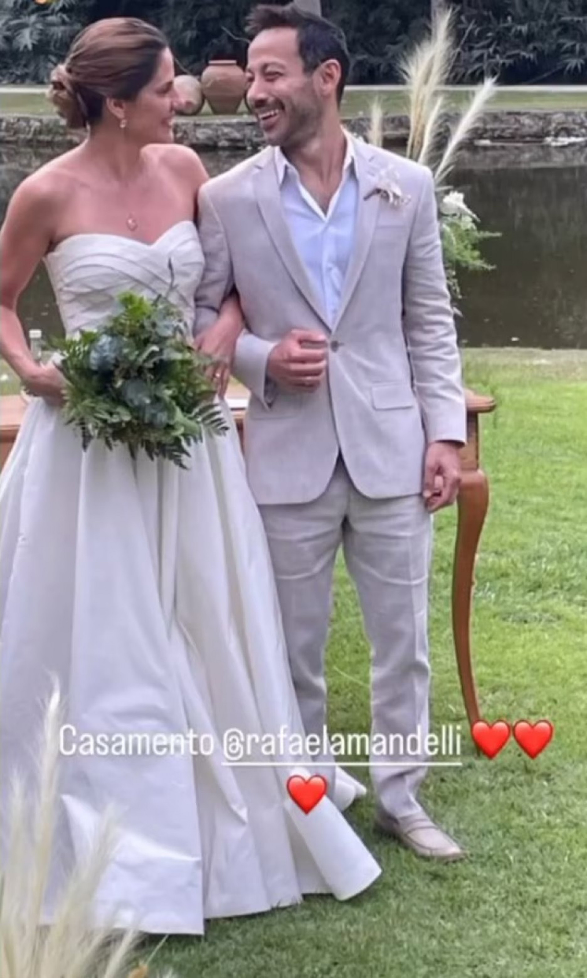 Rafaela e Rodrigo se casaram no último sábado, 19 - Reprodução / Instagram