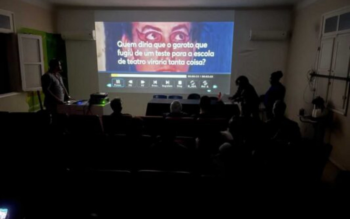 Encontro promovido pela Secretaria Municipal de Cultura reuniu artistas e agentes culturais no Cine Estação