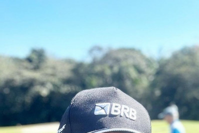 Otávio Mesquita presta homenagem a Faustão, que continua internado 