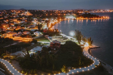 Araruama inaugura segunda maior orla do estado do Rio: um verdadeiro museu arquitetônico a céu aberto