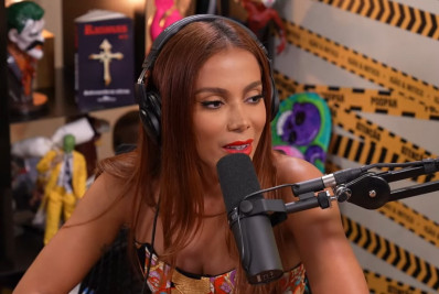 Anitta relembra período de internação no ano passado: 'Quase faleci'