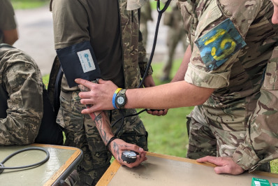 Esquema para fugir de alistamento militar é descoberto em operação anticorrupção na Ucrânia