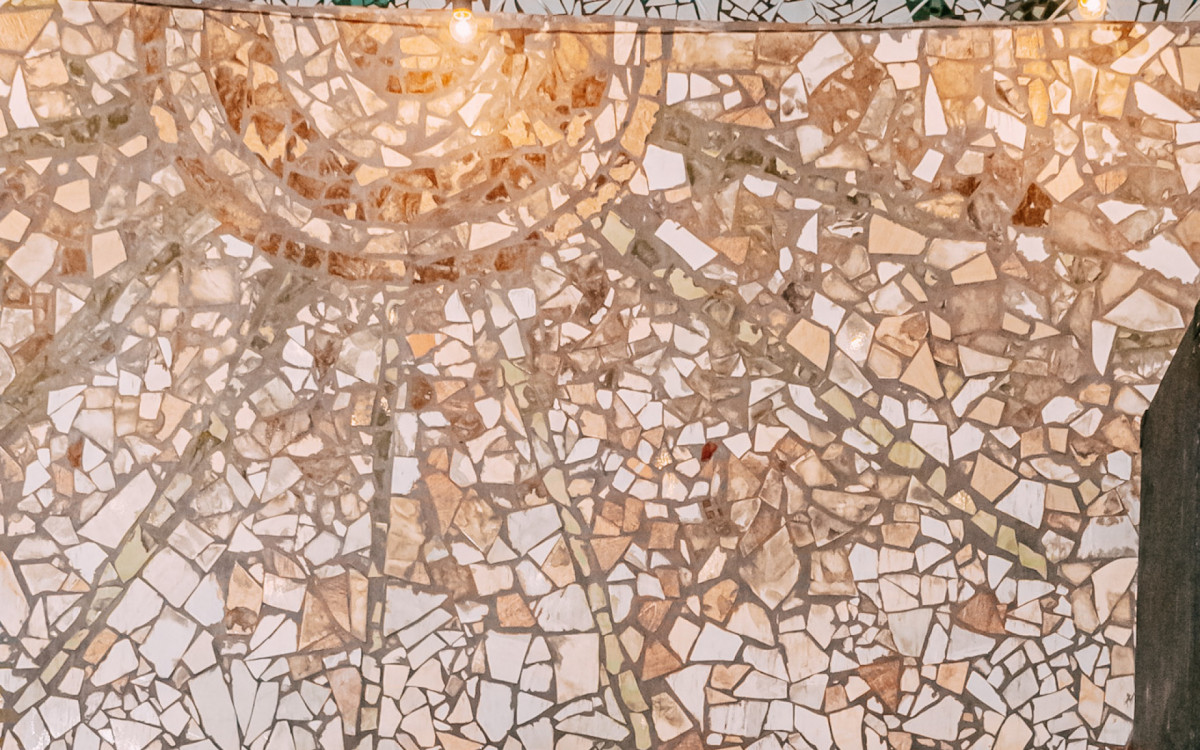 L7NNON com os parceiros musicais MC Tik&atilde;o, DJ Mandrake e a rapper Kloe