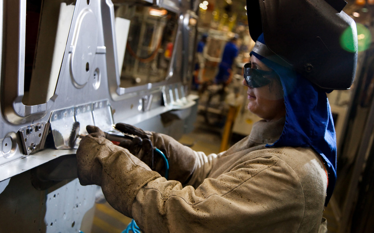 Firjan Senai abre mais de sete mil vagas gratuitas em cursos de qualificação profissional
