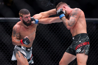 Lutador do UFC ajuda polícia a prender homem suspeito de se masturbar em público