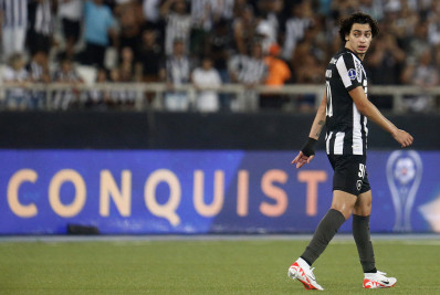 Matheus Nascimento, do Botafogo, entra na mira de clube da Premier League