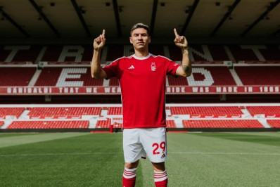 Clube inglês contrata campeão mundial com a Argentina