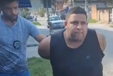 Polícia prende líder de quadrilha que roubava e fraudava cartões do SuperaRJ