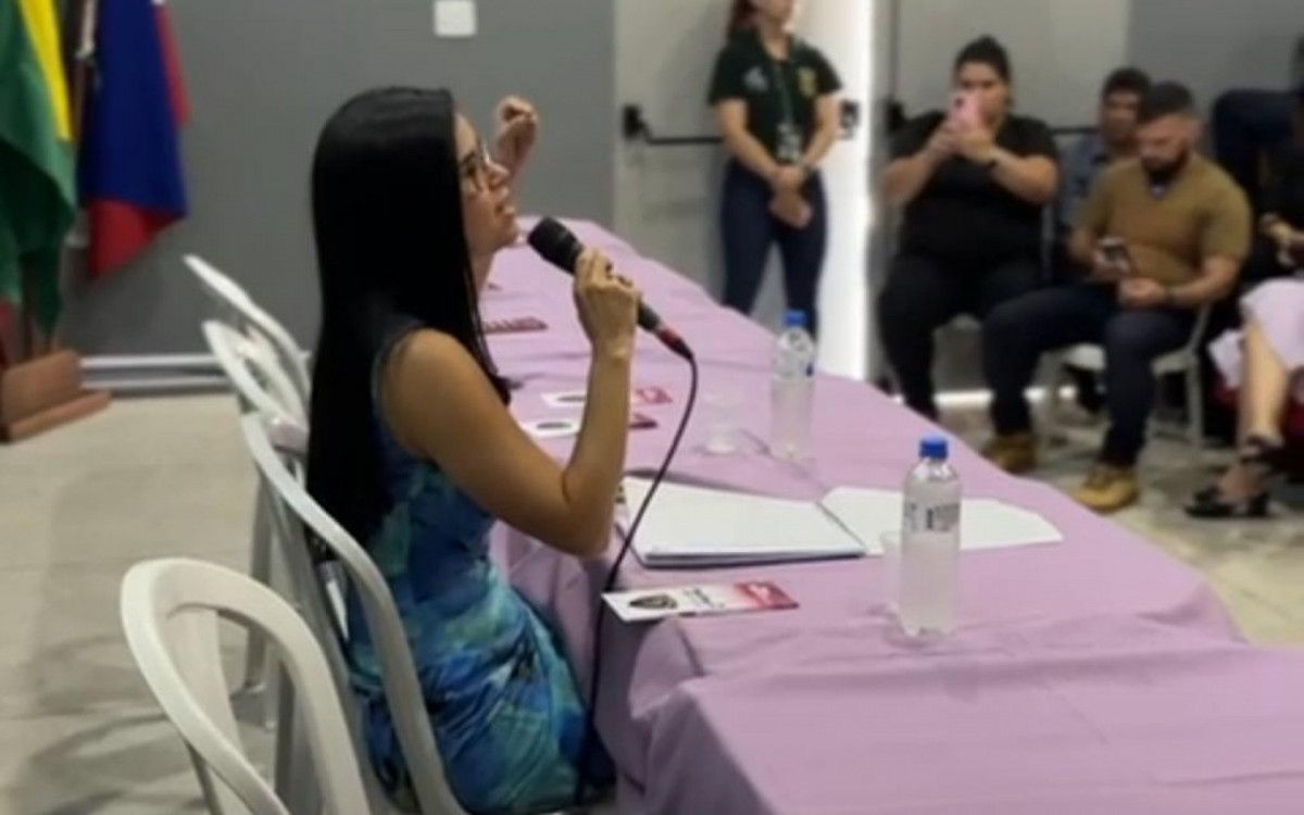 A juíza Rafaela de Freitas, da Comarca de Guapimirim, foi uma das palestrantes