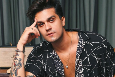 Pegando geral, Luan Santana revela intimidade na hora H