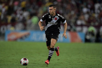 Lucas Piton, do Vasco, entra na mira de clube europeu