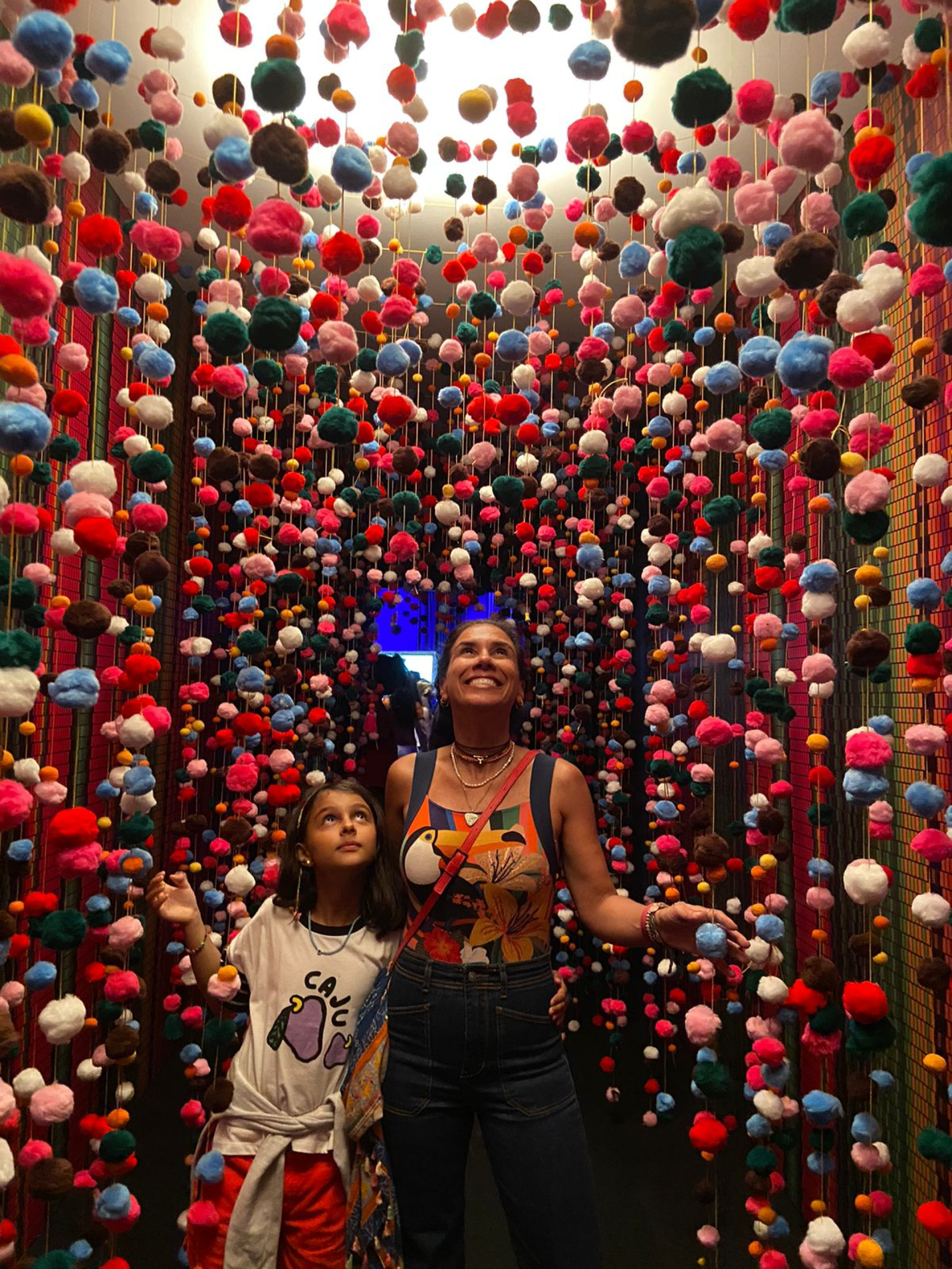 A professora Mariana Teixeira visitou a exposição com a filha Rafaela - Arquivo Pessoal