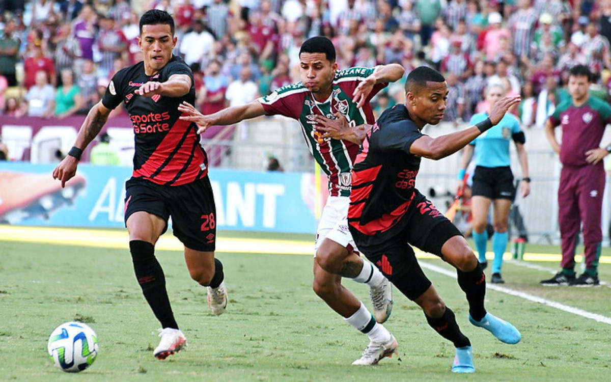 Athletico-PR x Fluminense: escalações, arbitragem e onde assistir