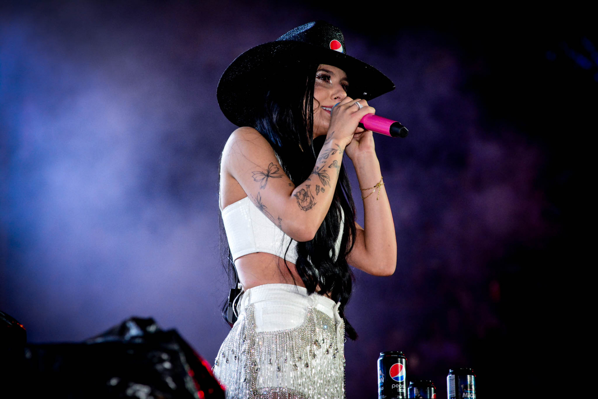 Ana Castela se apresenta na festa do Peão de Boiadeiro de Barretos - Webert Belicio / Agnews 