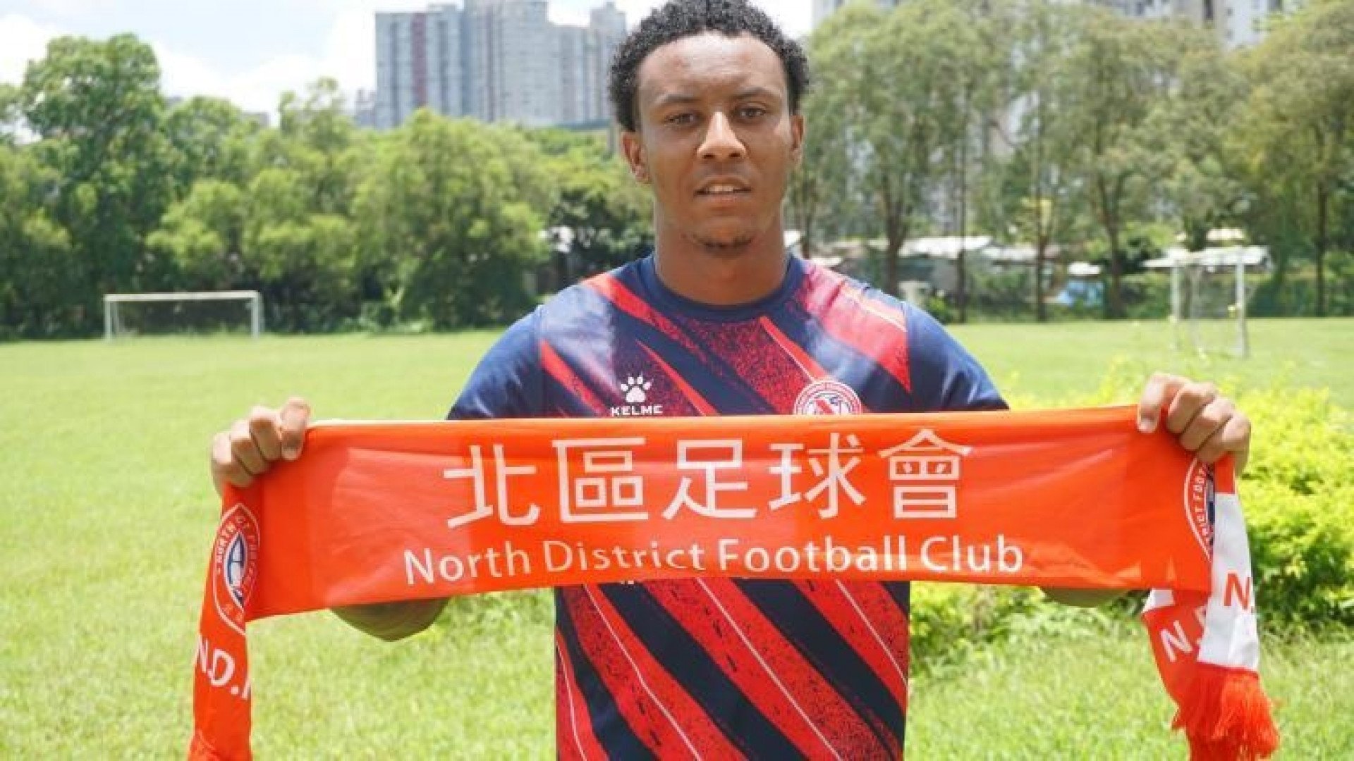 Weverton Rangel, 20 anos, mais conhecido como Pitbull, assina contrato com clube North District, da China - Divulgação/Atleta