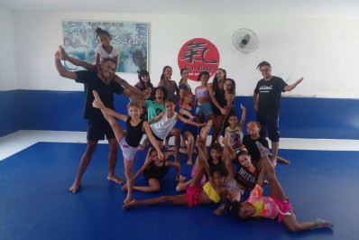 Nilópolis: Instituto Beija-Flor abre inscrições para cursos culturais e esportivos no 2º semestre