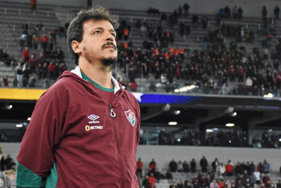 Diniz admite frustração com empate: 'Merecíamos a vitória'