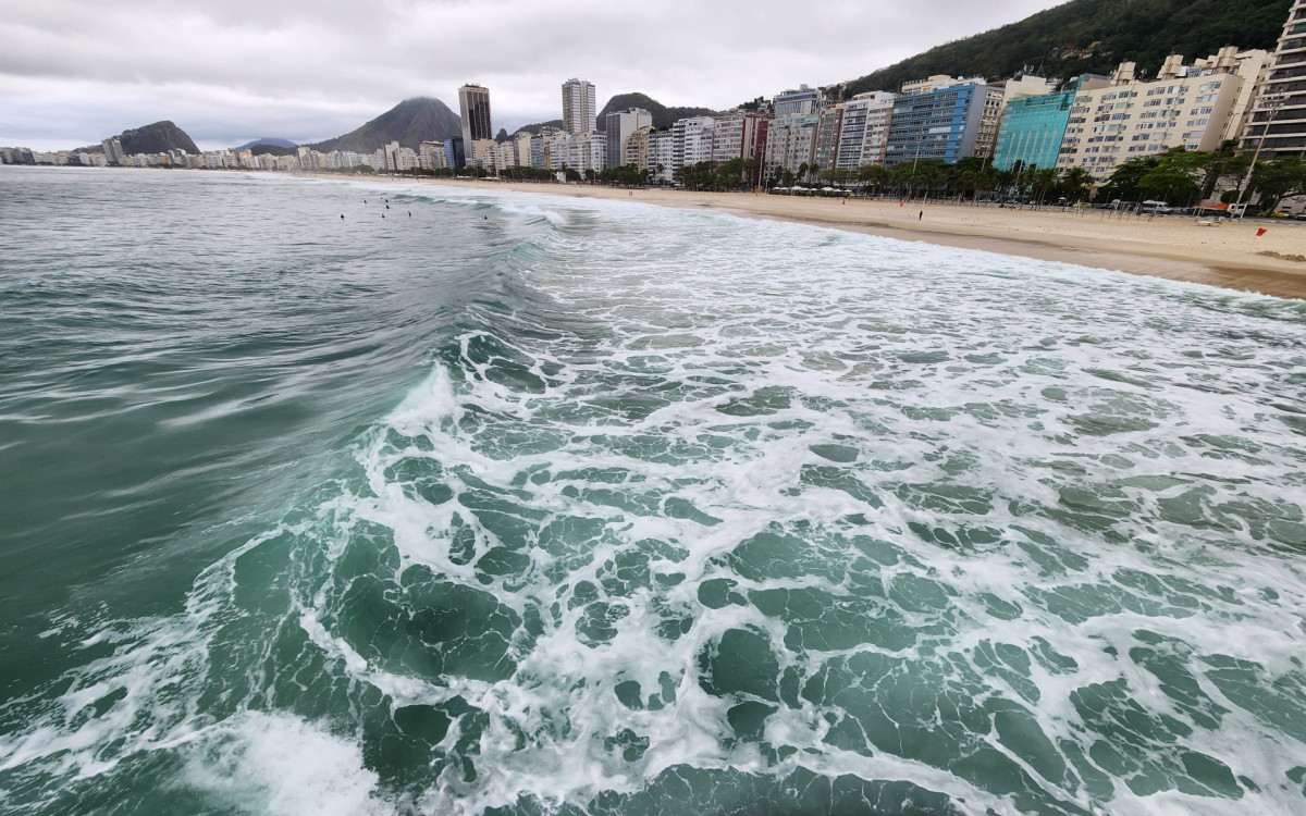 Movimentação Copacabana e Leme, nesta terça-feira (29). - Bruno Kaiuca/Agência O Dia