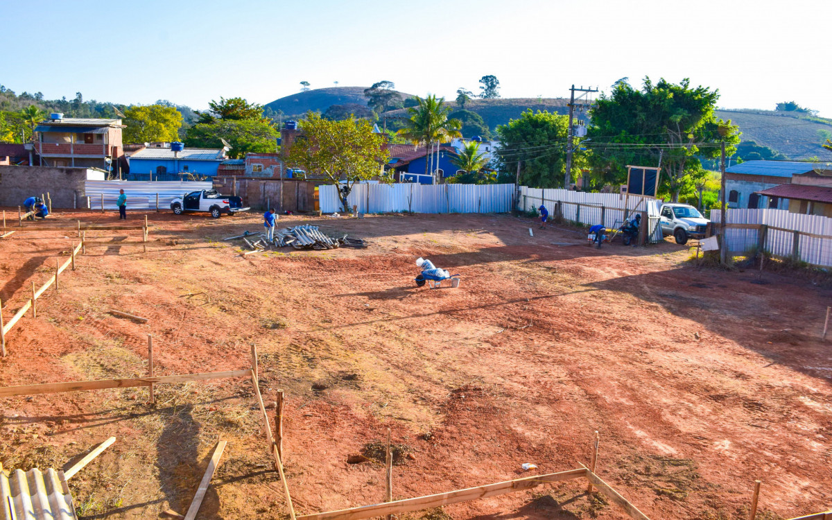 Obras começaram em 21 de agosto