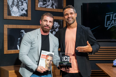 Ídolo do Vasco e comentarista da Globo, Pedrinho aborda período de depressão 