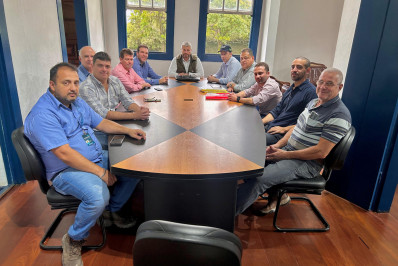 Prefeitura discute obras do Pátio de Manobras com Dnit e empresas