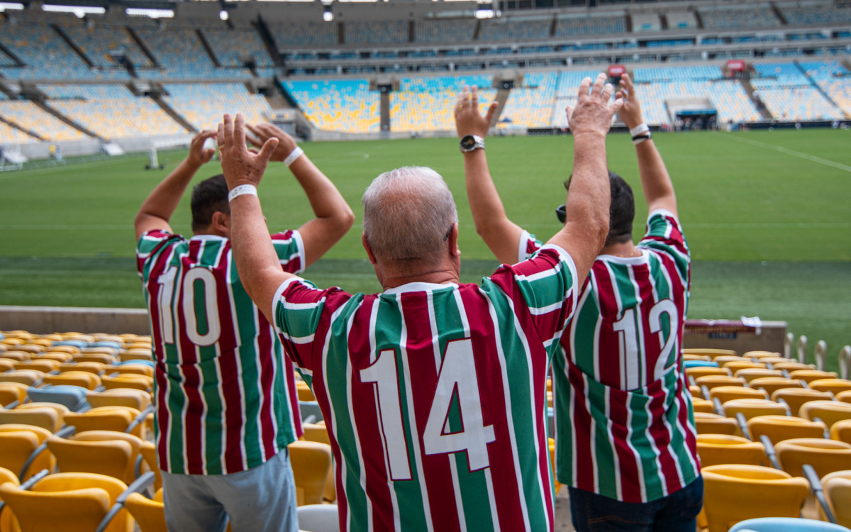 Fluminense faz homenagem a Ganso, Cano e Marcelo