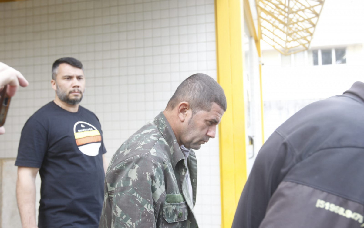 Ele é suspeito de assassinar o atual namorado de sua ex-companheira