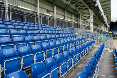 Vídeo: estreante no Campeonato Inglês, Luton Town termina reforma em estádio 