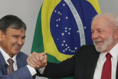 Lula se reúne com Wellington Dias, alvo de reforma ministerial