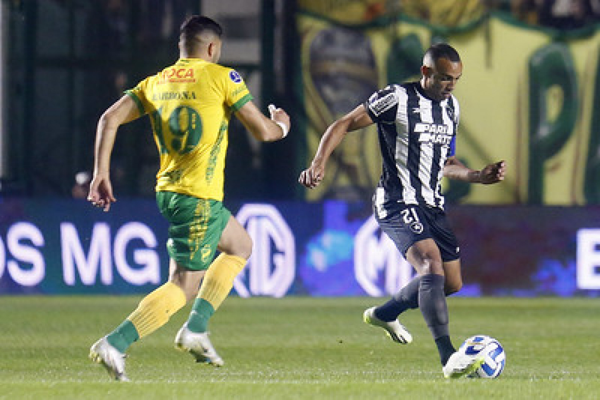 Análise: O que se pode tirar do empate do Botafogo com o Defensa y